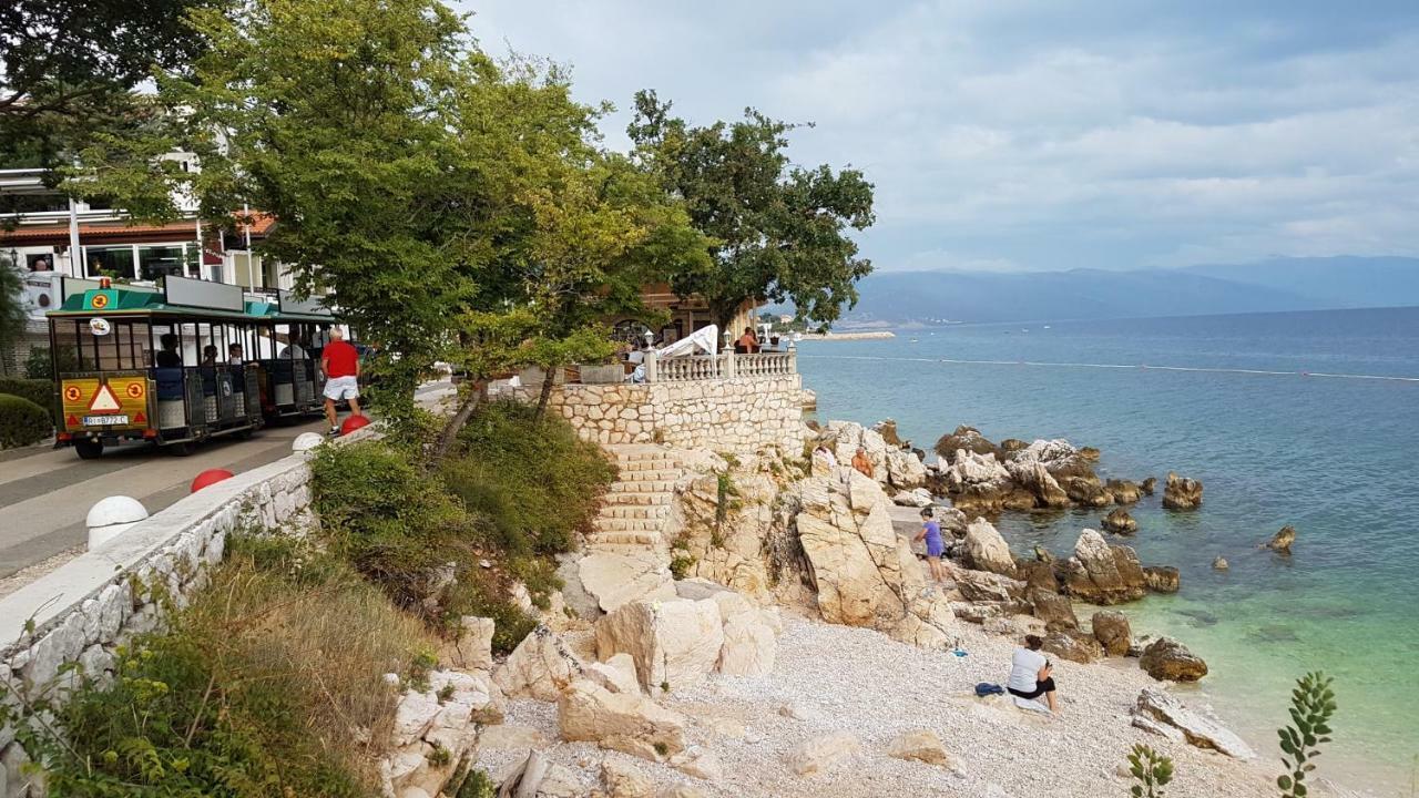 Villa Ane Novi Vinodolski Bagian luar foto